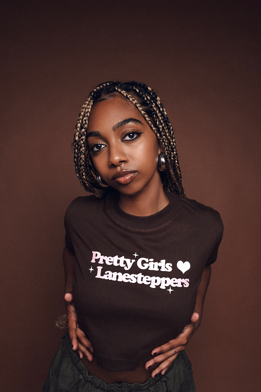 PRETTY GIRLS CROP TEE